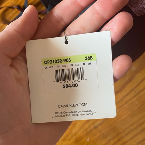 Lightly Lined Demi Bras - Picture 3 of 5